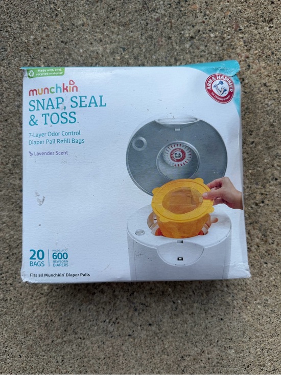 Munchkin Other - Munchkin Snap, Seal & Toss Diaper Pail Refill Bags - White and Yellow